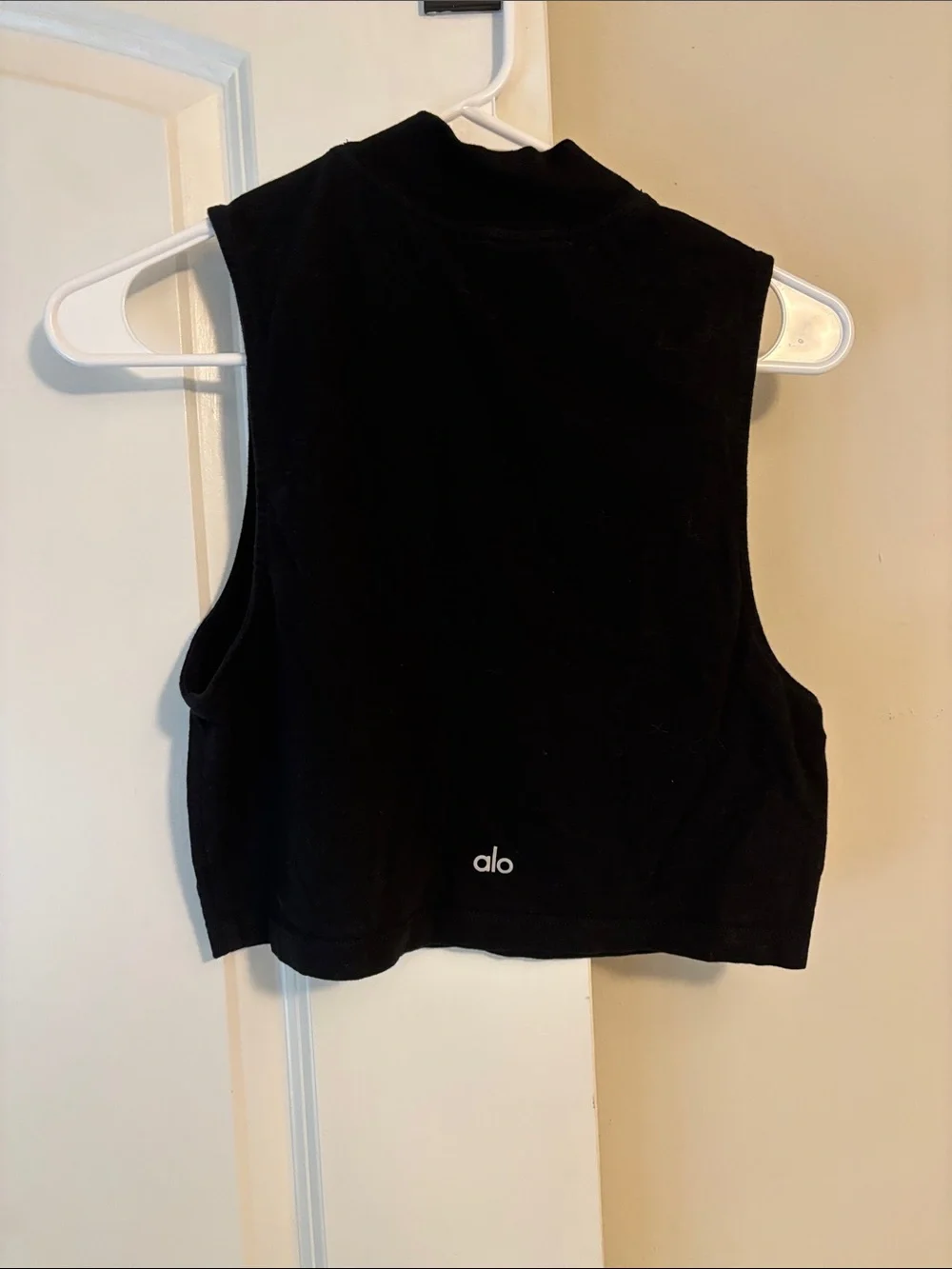 Alo Sleeveless Black Mock Neck Top